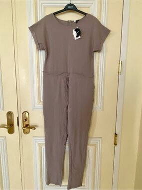 Day&Night NewTag Taupe ShortSleeve Jumpsuit with Drawstring Waist SzM 100%Cotton